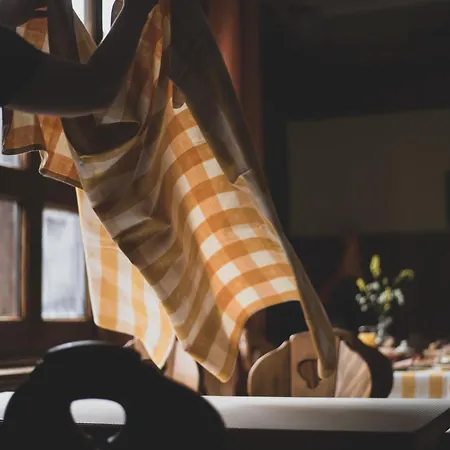 Oereg Pres Butikhotel * Mór
