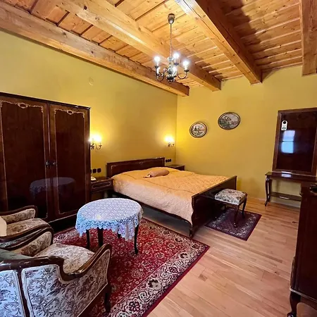Oereg Pres Butikhotel Ξενοδοχείο
