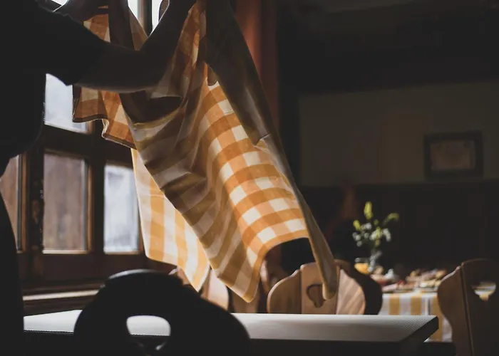 Oereg Pres Butikhotel * Mór